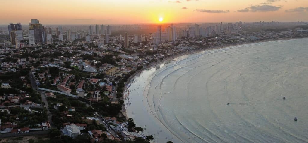 Por Do Sol Na Praia De Ponta Negra