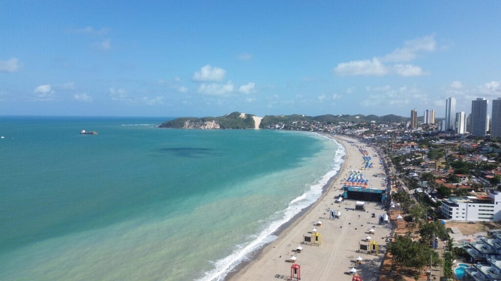 Drone Praia De Ponta Negra Engorda Dia Ensolarado 31 1